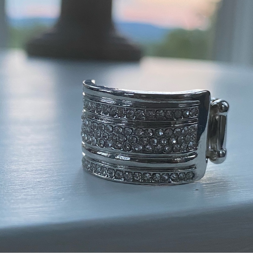 Rhinestone Ring - Picture 2 of 10